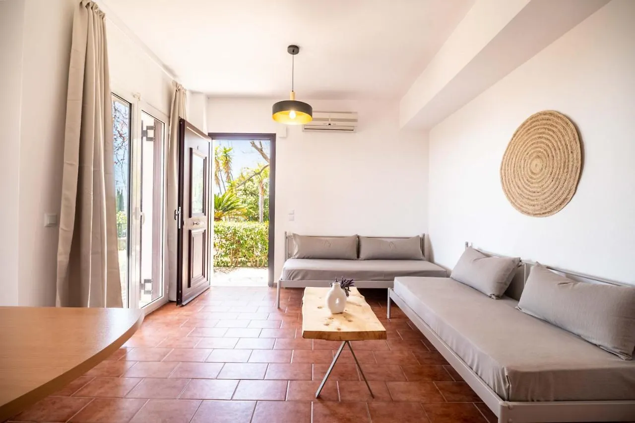 Christoforos Apartments Lourdata  Lourdata (Kefalonia)
