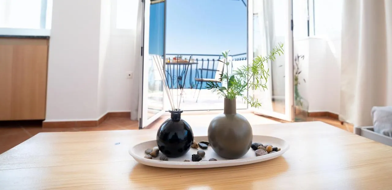 Christoforos Apartments Lourdata